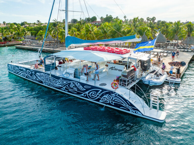 bluefinn 2 catamaran janthiel beach
